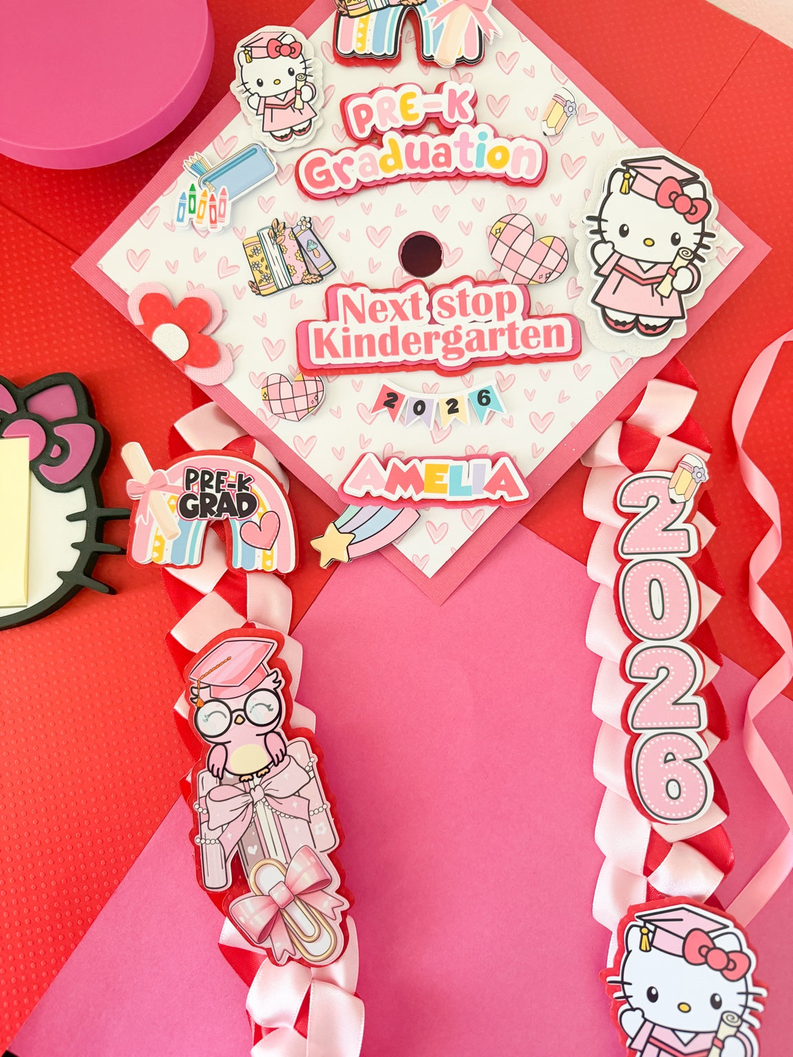 Hello Kitty graduation Cap/Decorated Graduation Caps/Girls Boys School Graduation / Cap And Gown /Custom Graduation Cap, Graduation Cap Topper